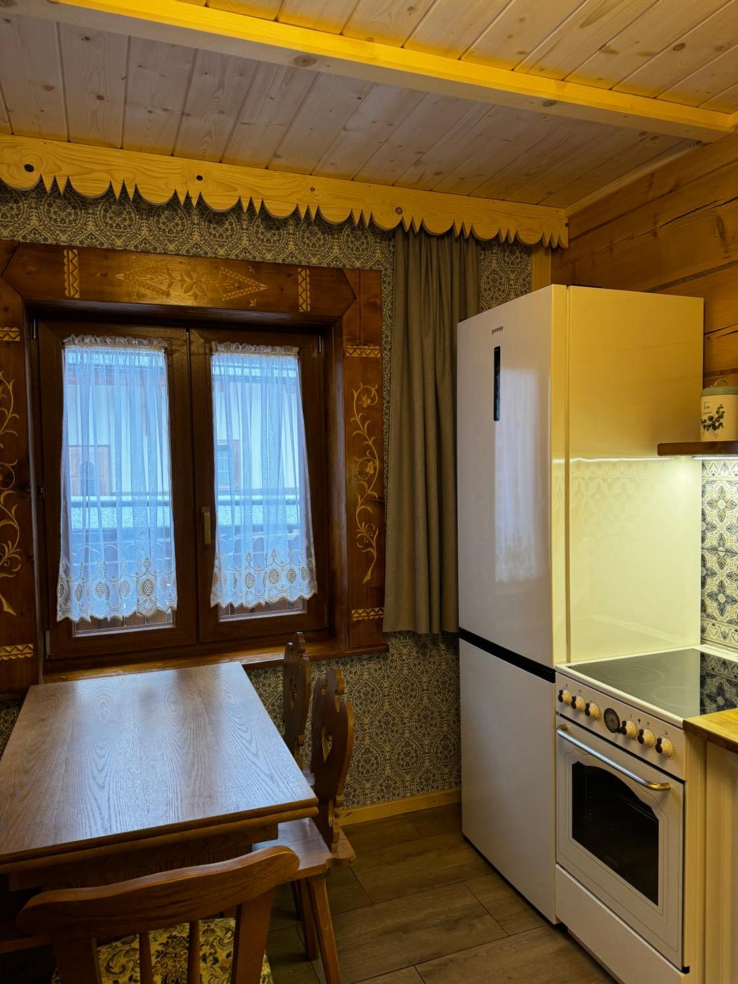 Pokoje I Apartamenty Regionalny Styl Ul Bachledy 20 Zakopane Ngoại thất bức ảnh